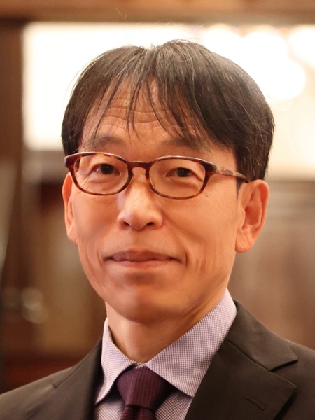青島 矢一 氏の写真
